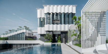 Life Asoke-Rama 9 • Architects » ATOM Design
